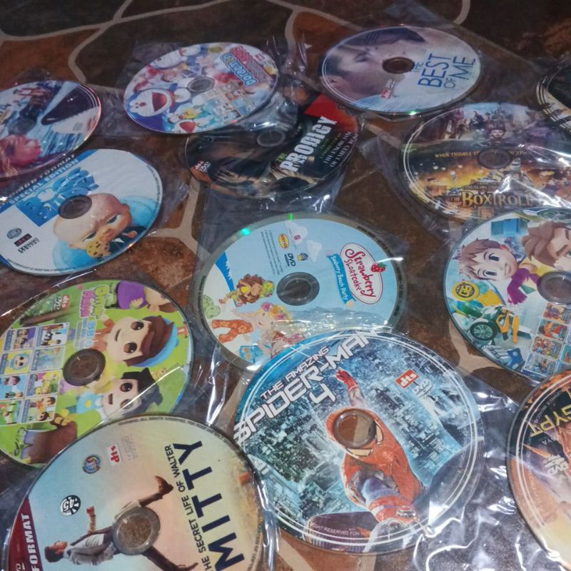 KASET FILM  BARAT TANPA SAMPUL