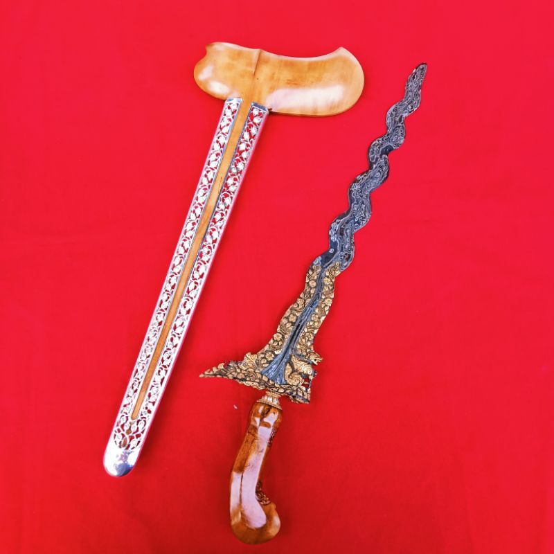 Keris Singo Barong Kinatah Sepuh Emas Kamarogan Pamor Wos Wutah Gagah Istimewa
