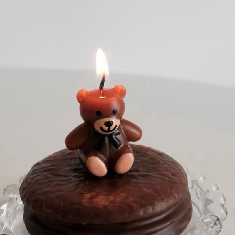 Lilin bentuk beruang teddy bear | lilin teddy bear lilin korea karakter lucu beruang teddy | lilin beruang teddy bear | lilin ulang tahun unik lilin ulang tahun karakter beruang | lilin ulang tahun bear | dekorasi kue ultah lilin bear coklat | lilin mini