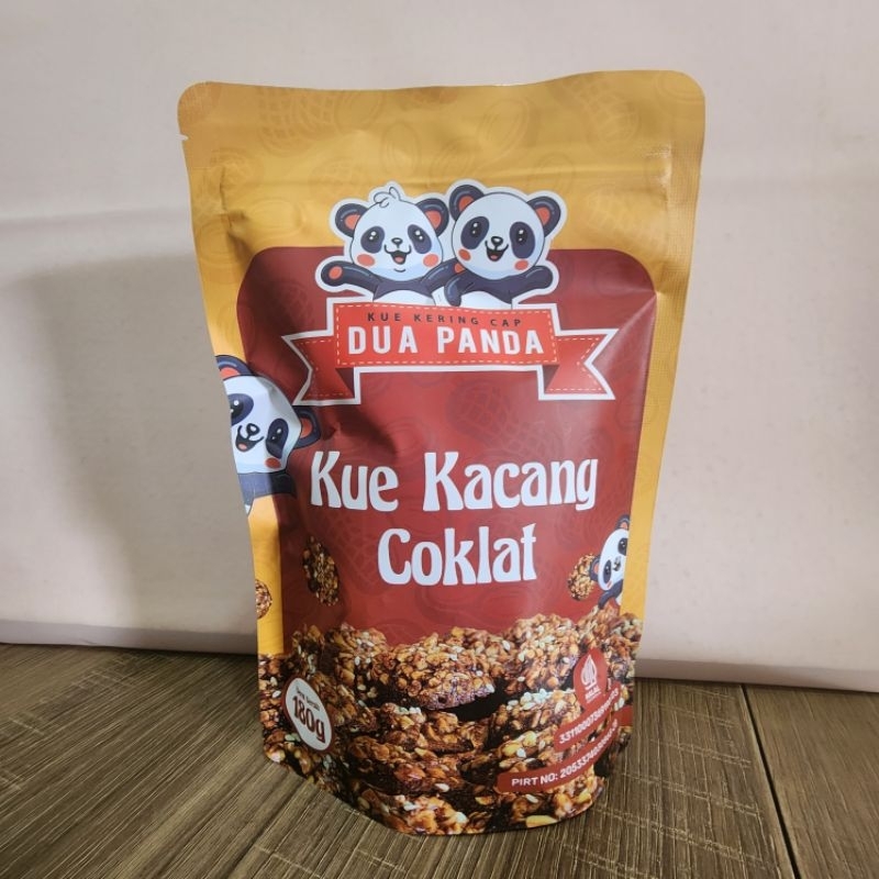 

Kue Kacang Coklat (Choco Peanut Cookies) cap Dua Panda