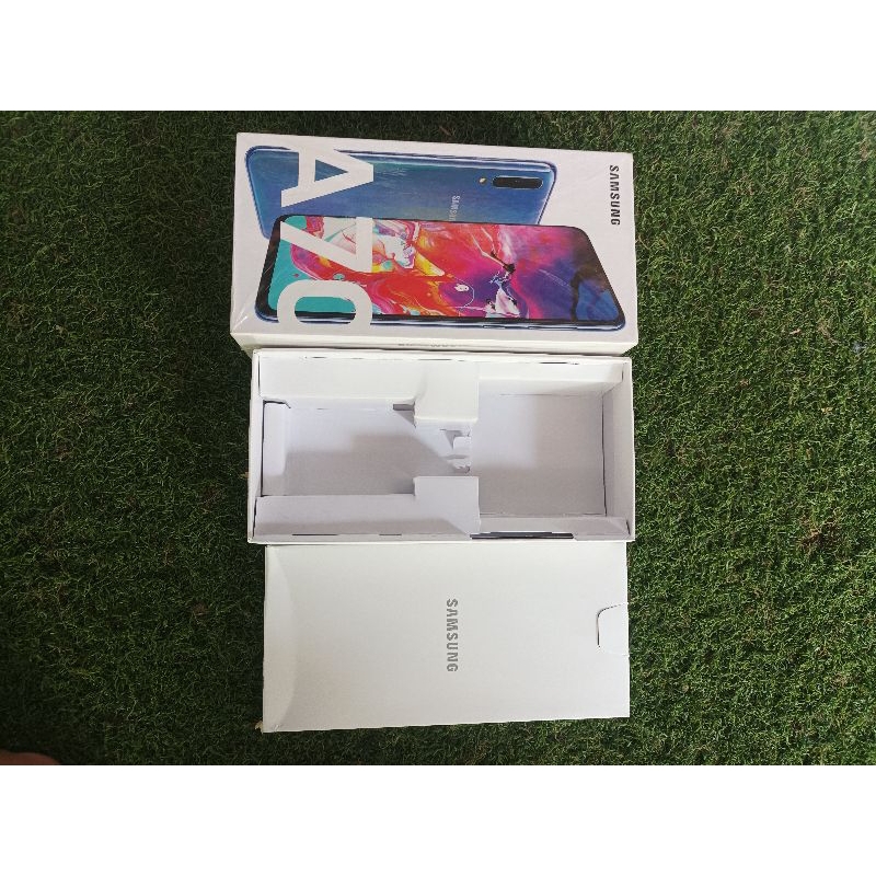 

dus box bekas Samsung galaxy a70