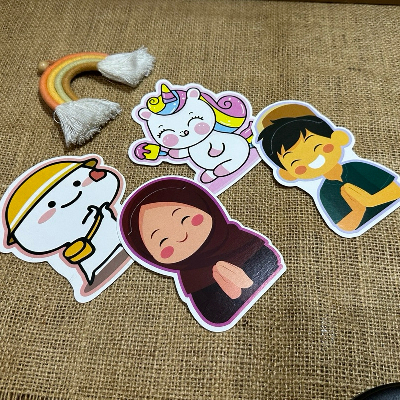 

Amplop Angpau Lebaran 3 D Karakter