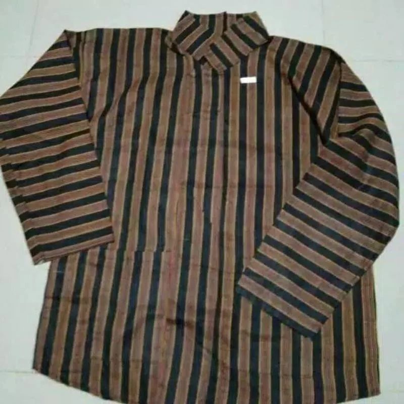 Baju adat jawa // baju lurik // surjan lurik // baju surjan // sorjan lurik pria // baju jawa // baj