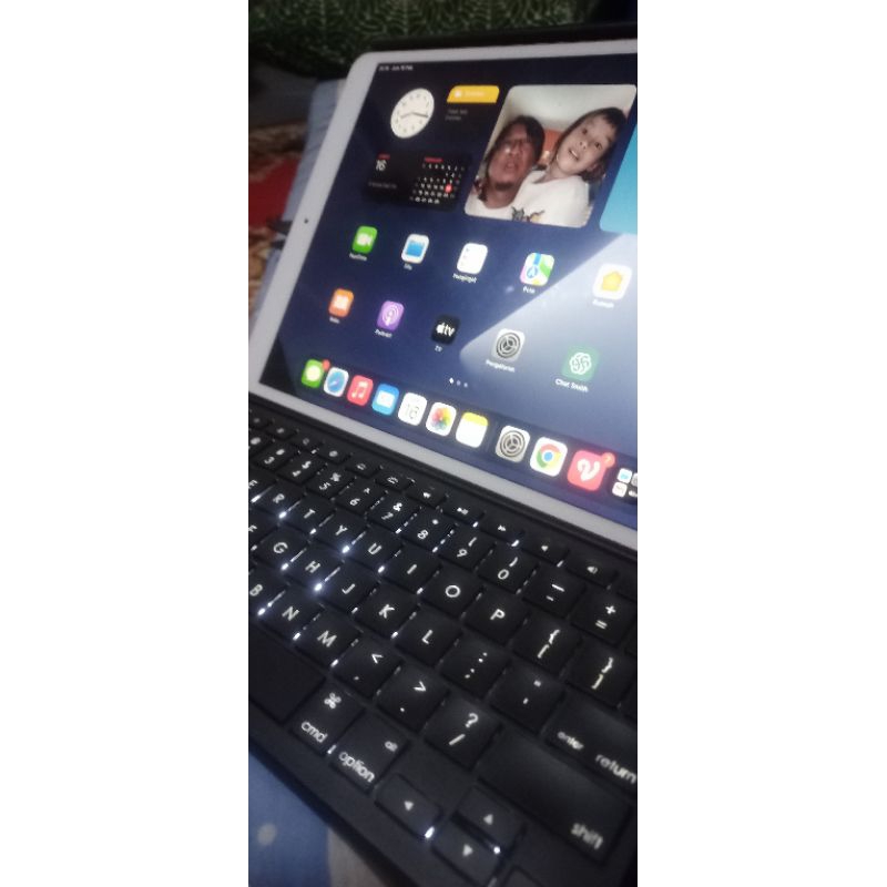 i pad pro 10.5 2017 64gb fullset & bonus