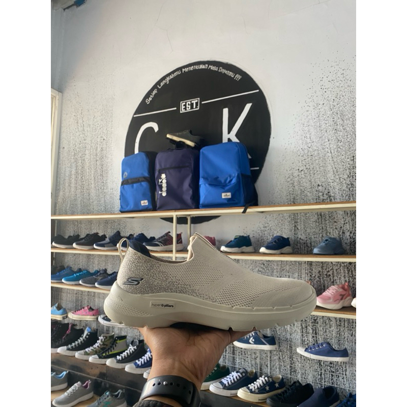 Skechers GO WALK 6 WhiteNavy