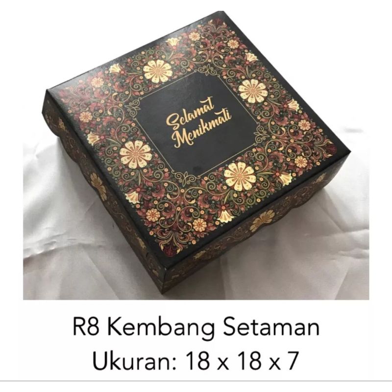 

(Minim 10 lembar) Dus R8 18x18x7cm Kembang Setaman/Dus Nasi Batik/Dus Kue Motif/Dus Snack Motif R8 Rajawali Party