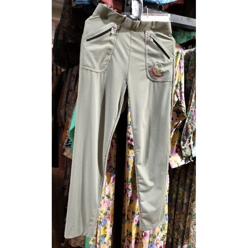Celana wanita merk MOIN original