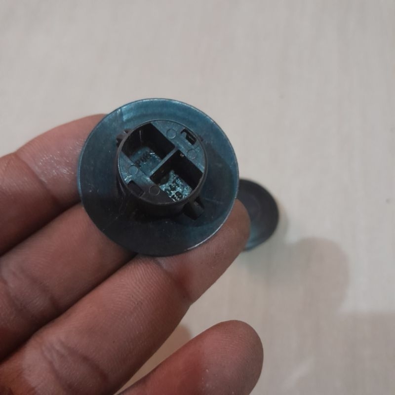 kancing klip bodykit mobil toyota yaris vios original