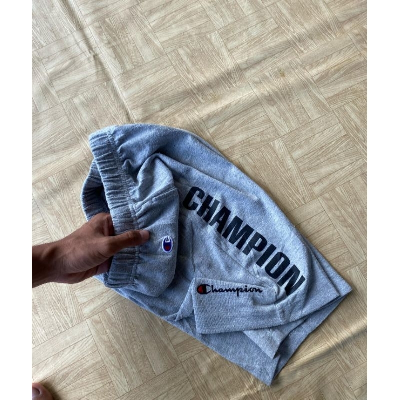 Celana  Pendek Champion Second