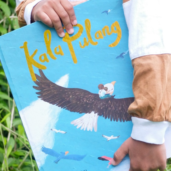 Buku Cerita Kala Pulang by Mighty Jungle Hard Cover Buku Cerita Anak