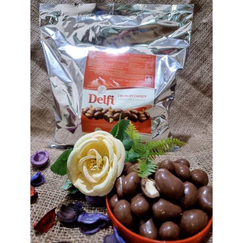 

DELFI CASHEW MEDE ALMOND 500gr 1kg coklat