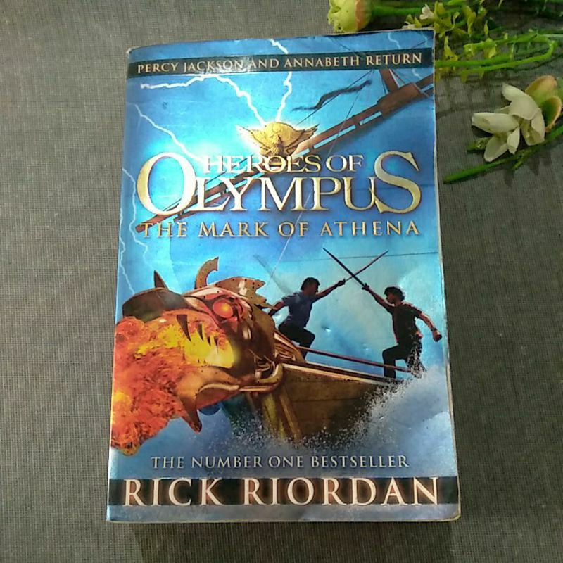 novel Rick Riordan Heroes of Olympus The Mark of Athena preloved