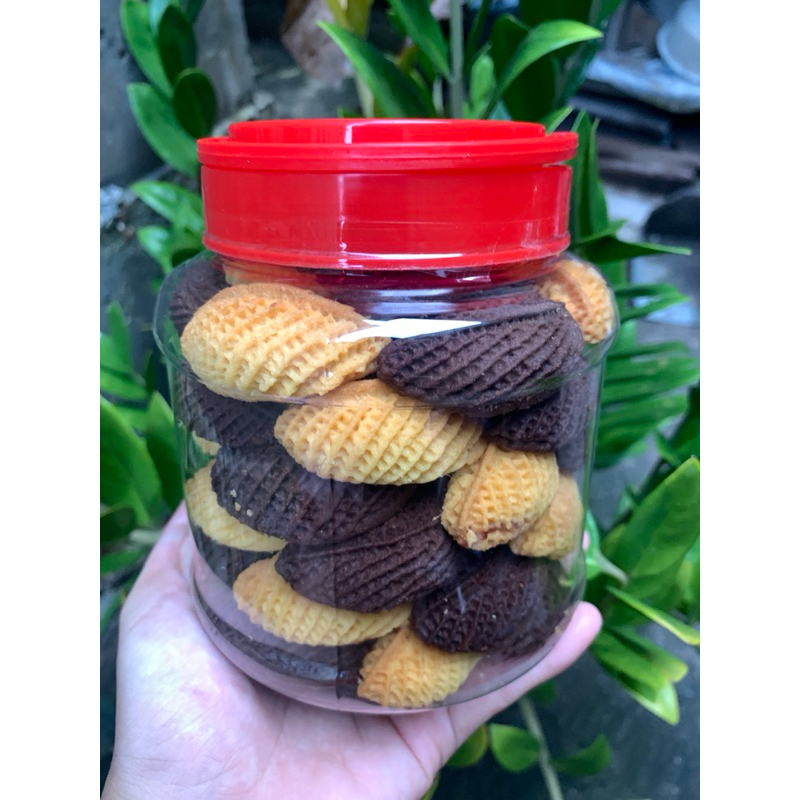 

NASTAR DAUN 2 RASA (coklat&putih) 750gram