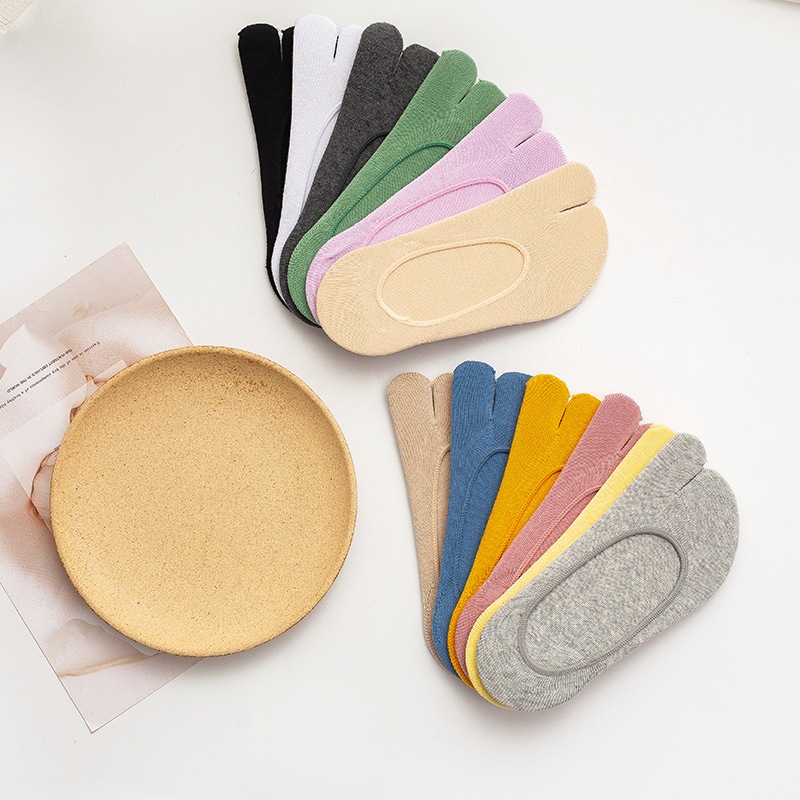 Kaos Kaki Jempol Wanita Korea Pendek warna Polos Jari Invisible Socks JJ002