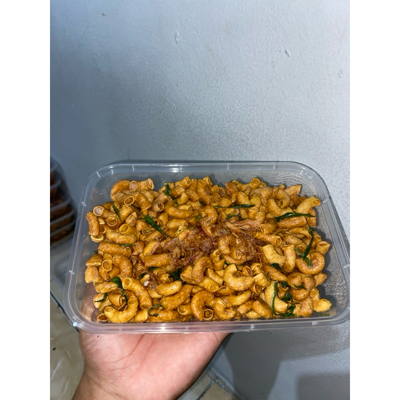 

Makaroni daun jeruk