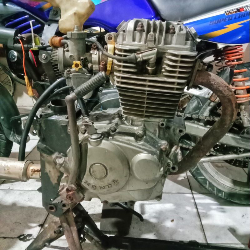 mesin Megapro lama set pengapian