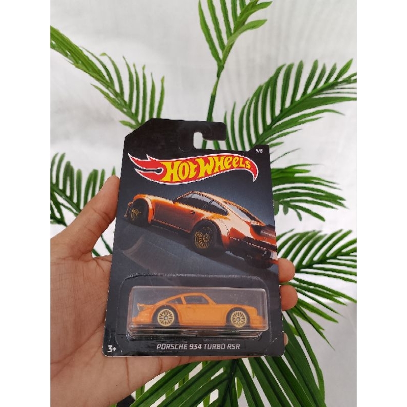 Hotwhells premium Porche 934 Turbo RSR