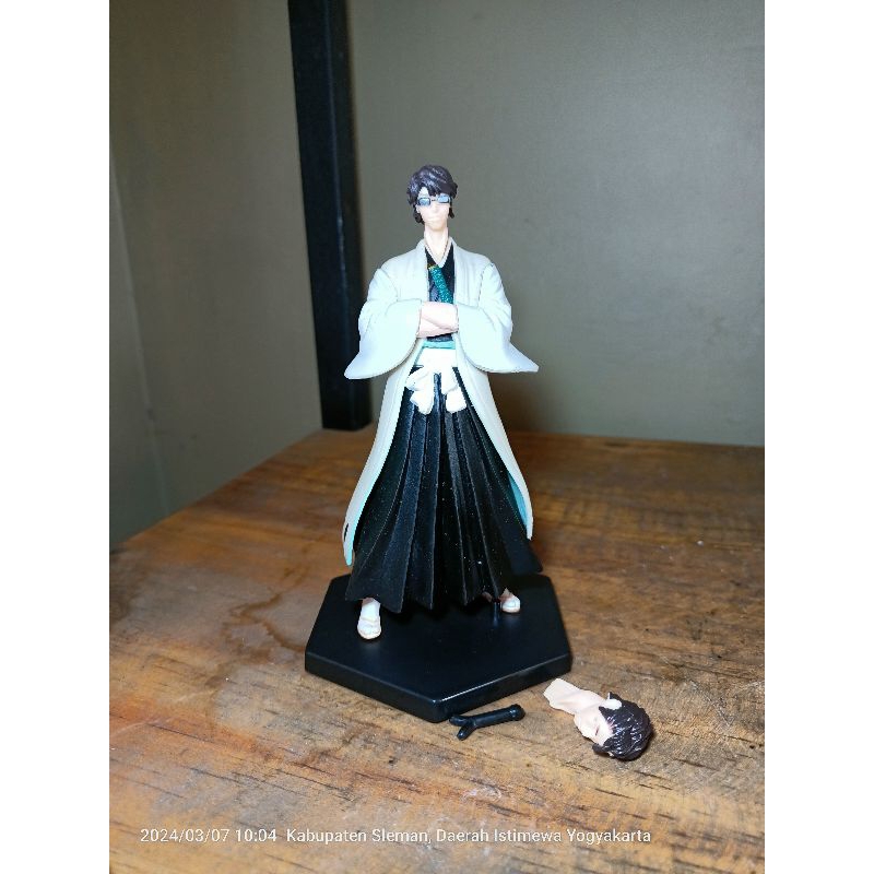 action figure bleach sosuke aizen