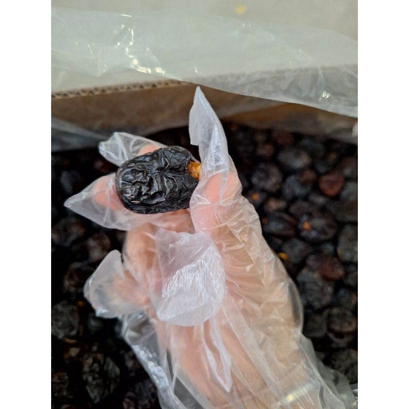 

Kurma Ajwa Madinah Kurma Nabi 500 Gr Repack