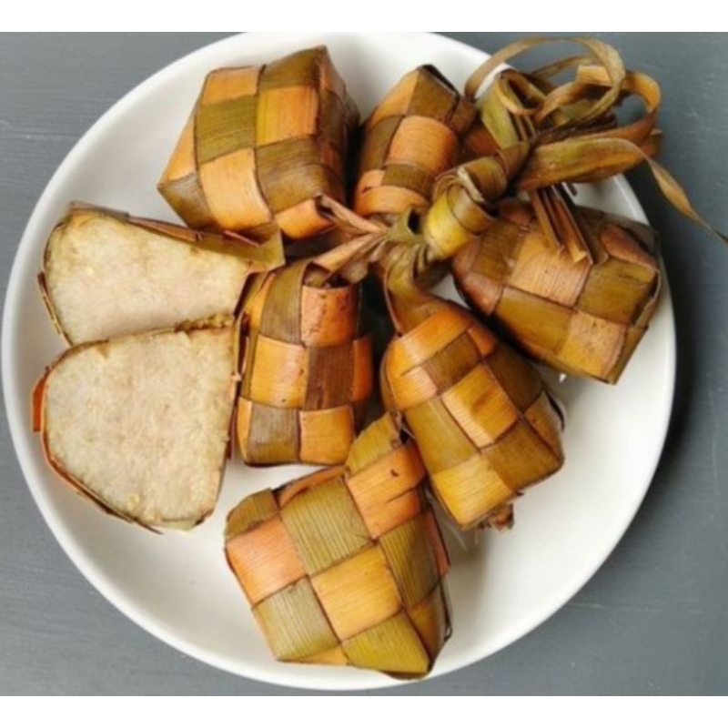 

Ketupat siap saji/ketupat berkualitas praktis