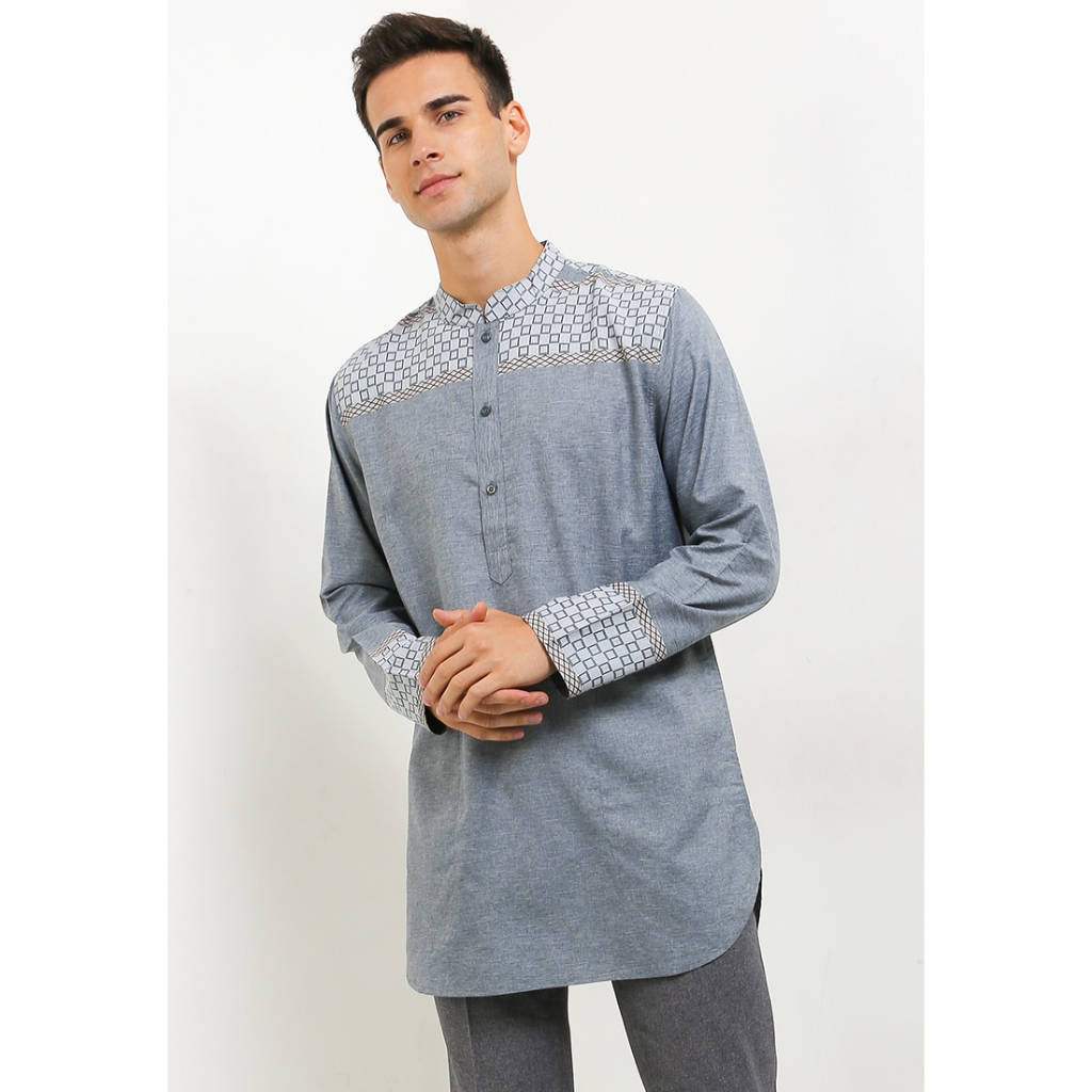 Pierre Gruno Kemeja Koko Lengan Panjang
