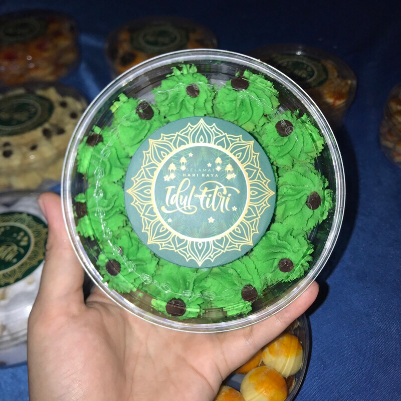 

Kuker Lebaran/ Natal Kue Kering Mawar Pandan 250 gram