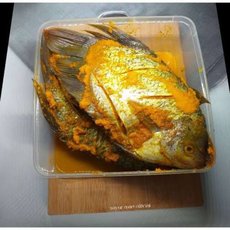 

GURAME BUMBU KUNING SIAP MASAK