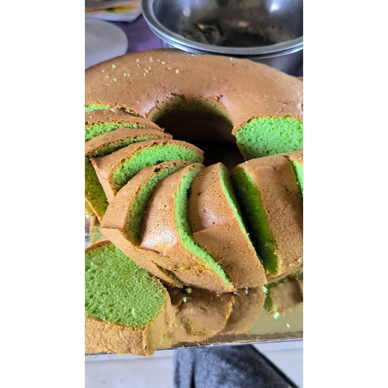 

Vanilla Pandan Chiffon Cake Bolu Chiffon Rasa Vanilla atau Pandan Ukuran 18cm 22cm