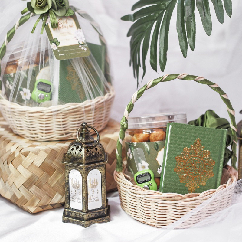 

HAMPERS IDUL FITRI KUE LEBARAN PAKET IBADAH 2