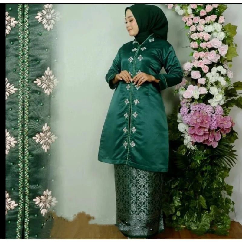 Setelan Kebaya Kurung Taffeta Malaysia /Kebaya Kurung Melayu /Kebaya Pesta Malaysia