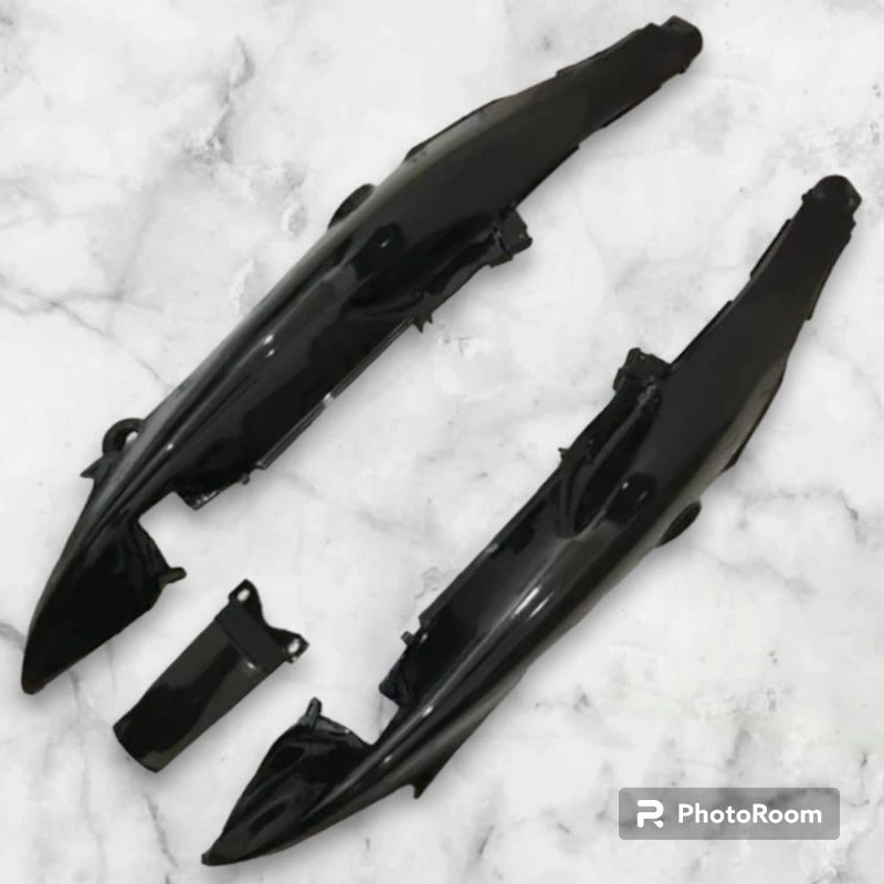 BODY BELAKANG JUPITER Z LAMA Warna hitam ,putih,Biru,Orange