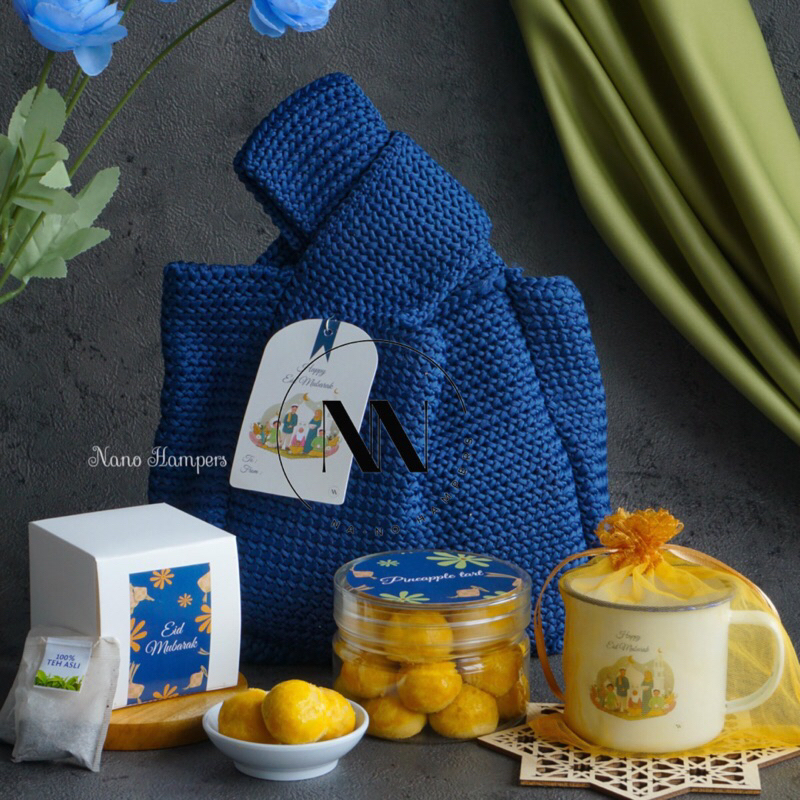 

Hampers Ramadhan Lebaran Idul Fitri Mukena Kue Kering by Nanonano Hampers