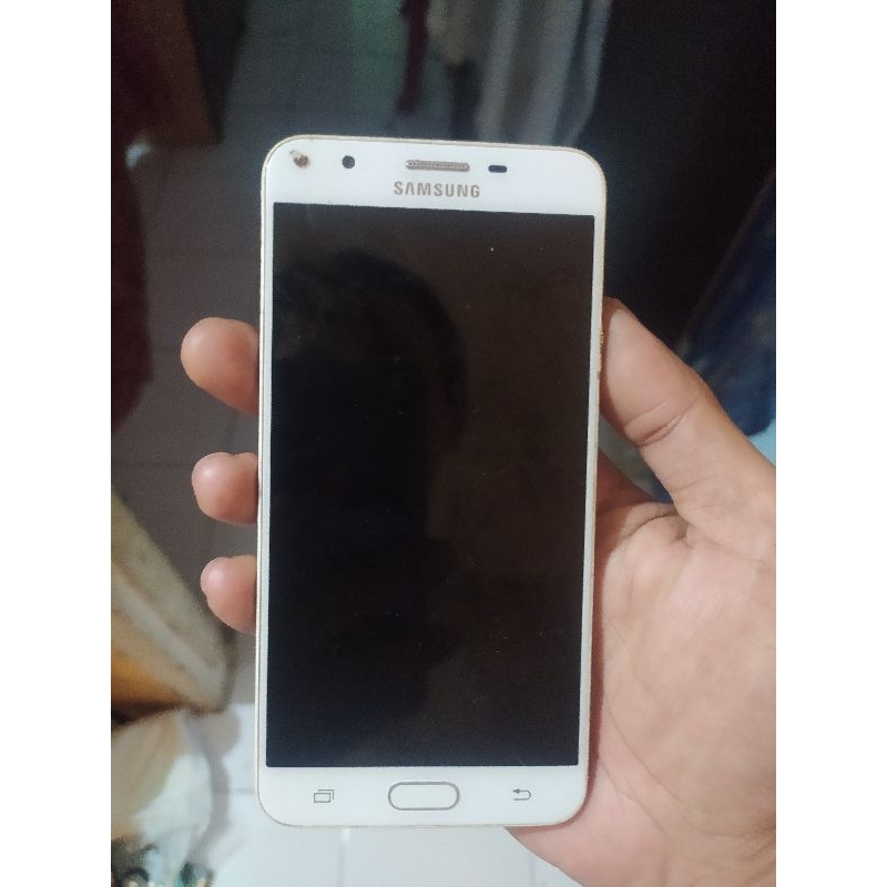 Samsung J7 prime matot