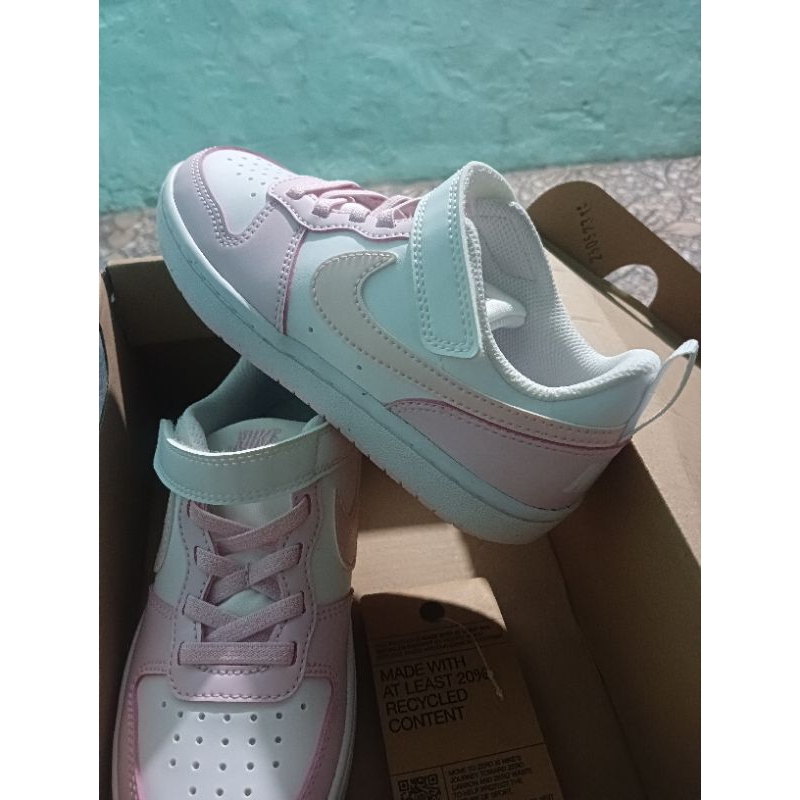 Nike kids original kids Made in Vietnam