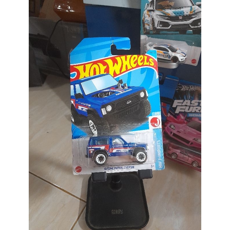 Hotwheels nissan patrol
