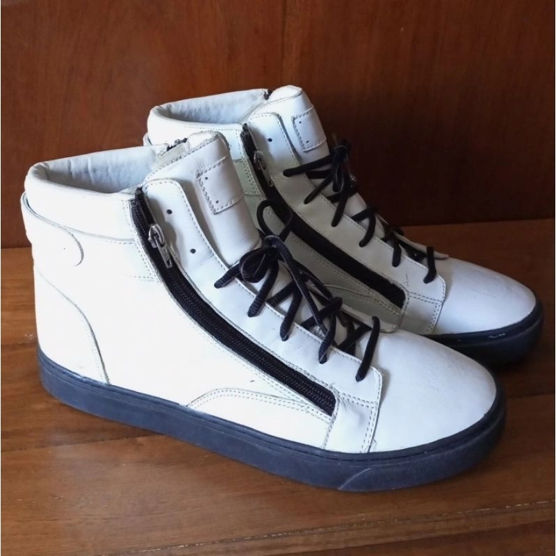 (Baru) Sepatu Pria FIRETRAP