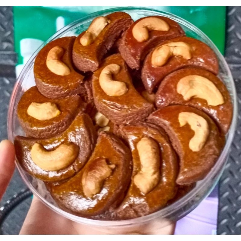 

Kue COKELAT Mede homemade 250 gr