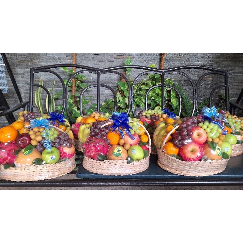 

Promo 7.7 parcel buah parsel buah premium khusus gojek instan