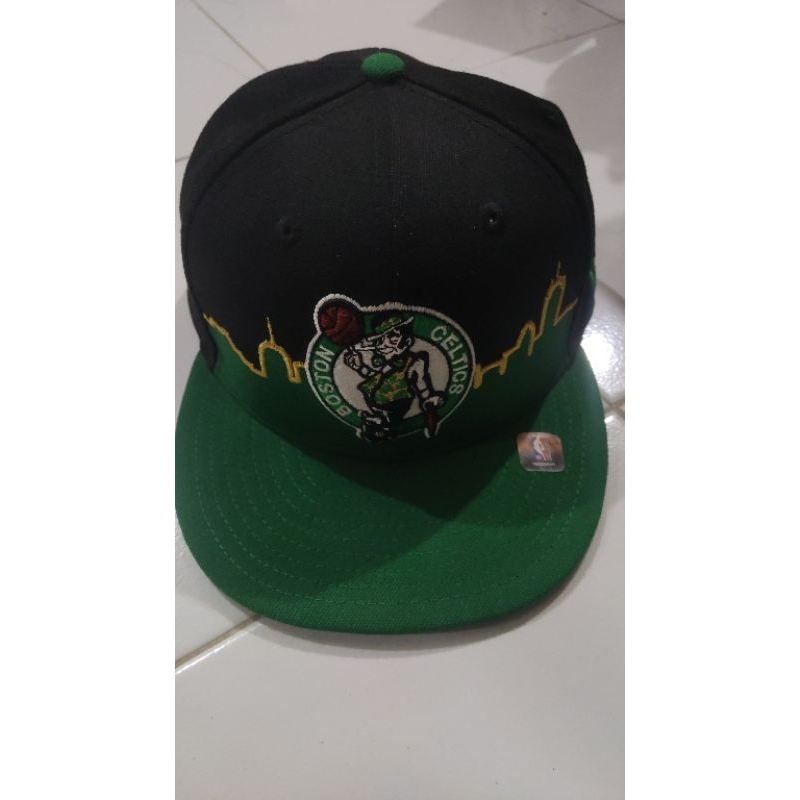 NEW ERA BOSTON CELTICS NBA TIP OFF BLACK 9FIFTY SNAPBACK CAP 60289561