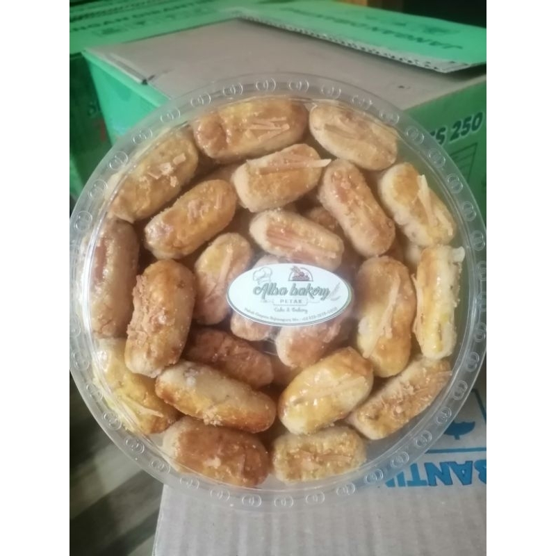 

kue bawang