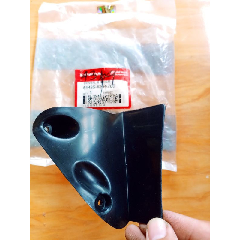 Cover R Shield Inner Kanan Supra X 125 Original AHM Cover Sein Belakang Supra X 125 injection 64435-