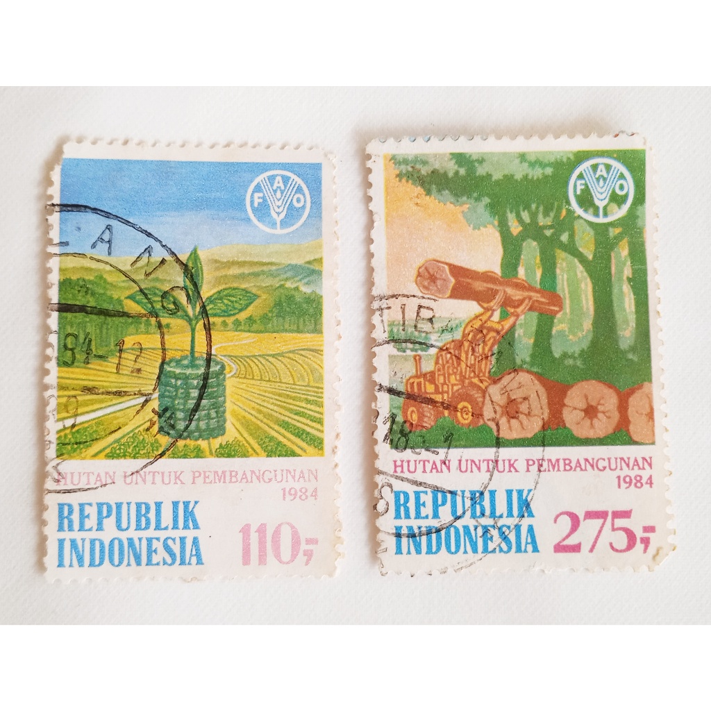 

Prangko Kuno Indonesia Tema Flora