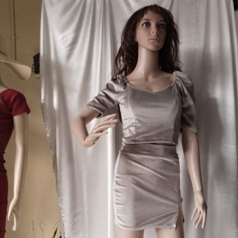 Mini Dress Gaun Malam Sexy Bludru Halus