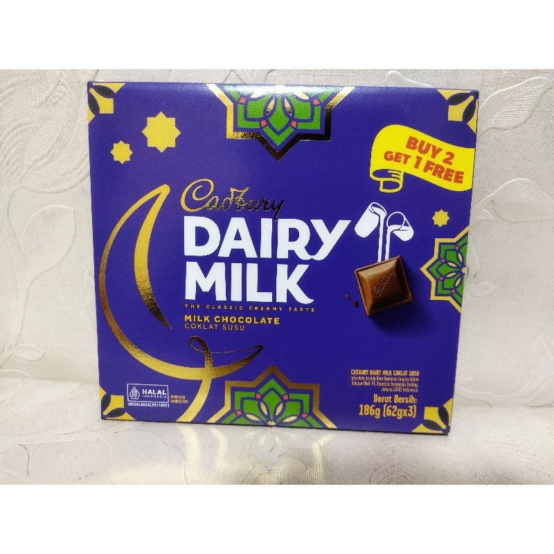 

CADBURY GIFT PACK VALENTINE EDITION SERIES 362 GRAM / CADBURY VALENTINE / CADBURY NATAL EDITION /