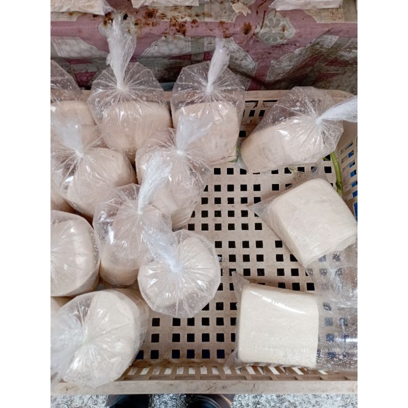 

Tahu Cina Lembut Halus Besar Fresh (1.pcs)