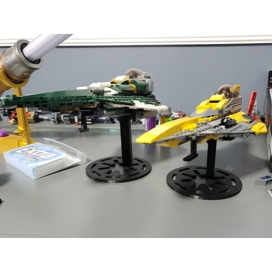 Stand Display Lego Star Wars Starfighter Holder Dudukan Pesawat - F3D