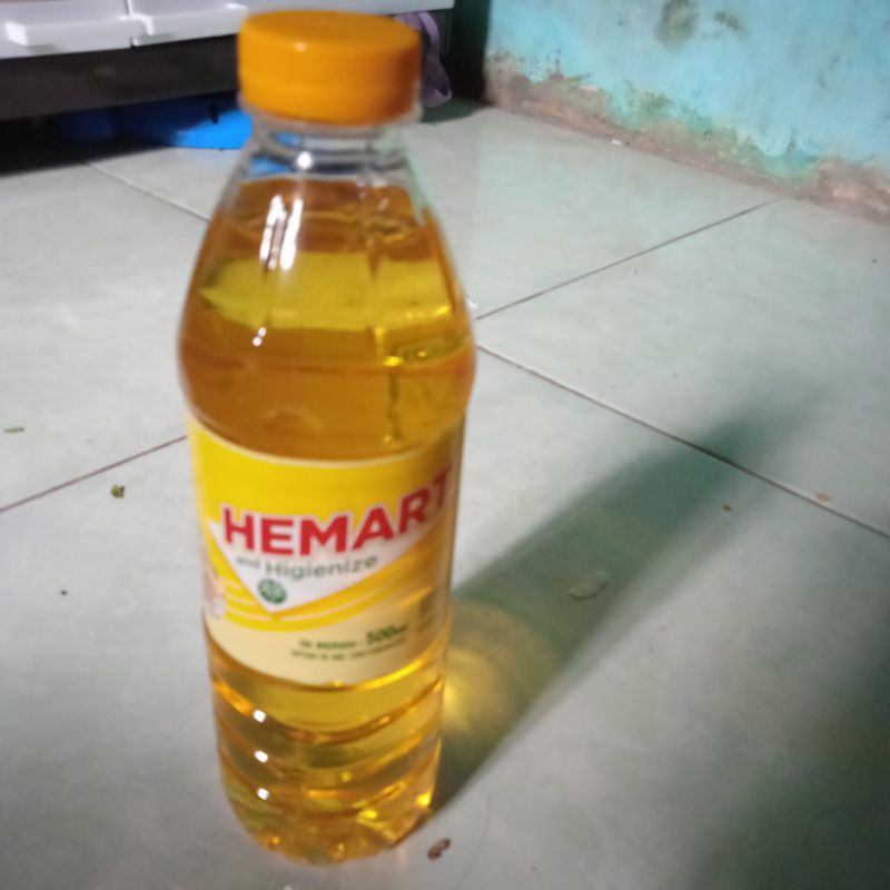 

minyak goreng hemart kemasan botol 500ml