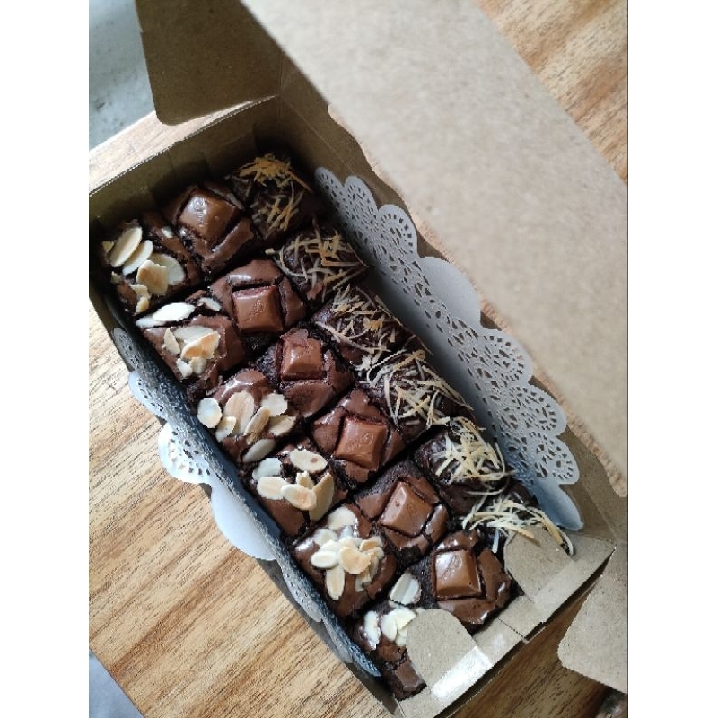 

Brownies panggang | shiny crust brownies | Fudgy brownies