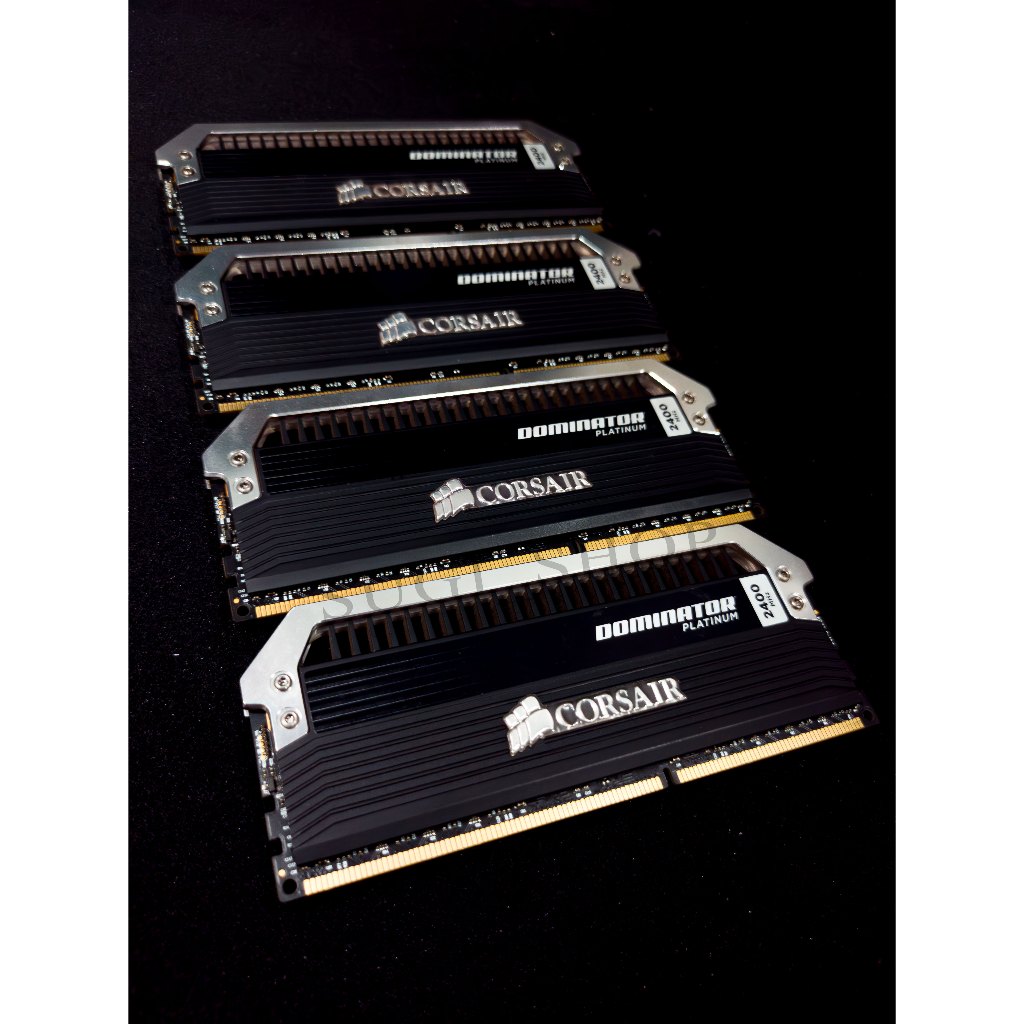 CORSAIR DOMINATOR PLATINUM DDR3 16GB (4X4GB) 2400MHz