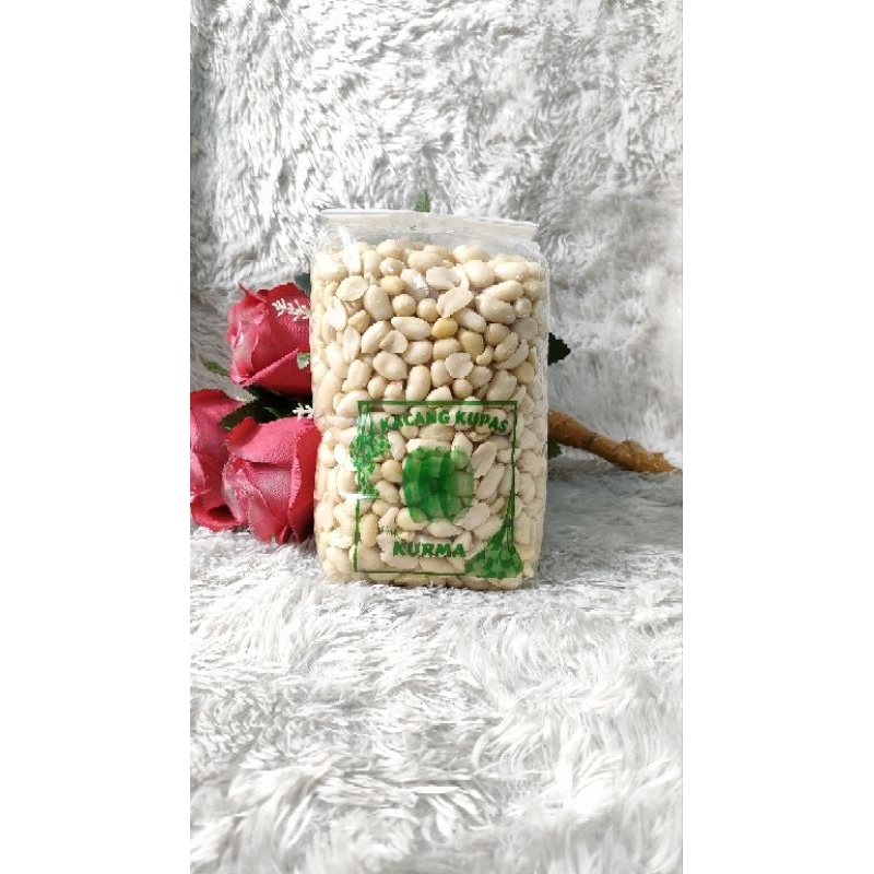 KACANG KUPAS MENTAH CAP KURMA 500GR